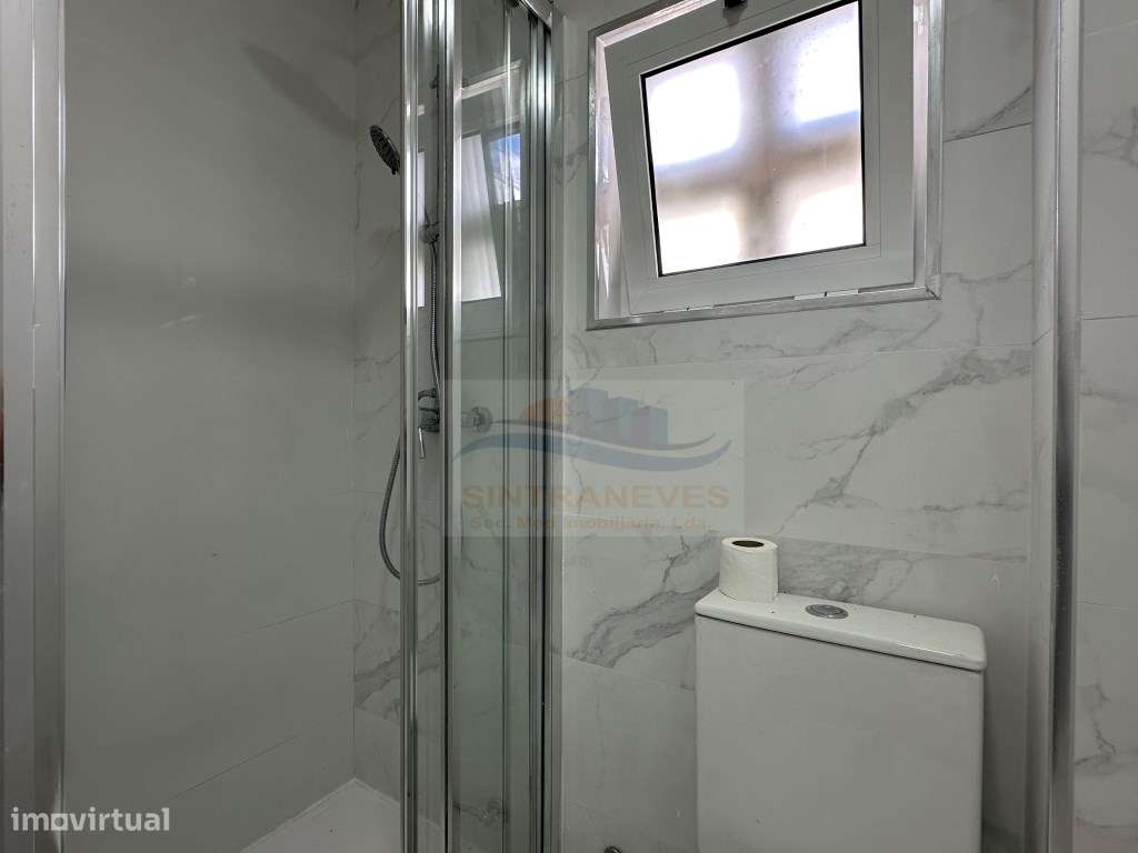 Apartamento T2 Remodelado com Quintal | Pontinha-7