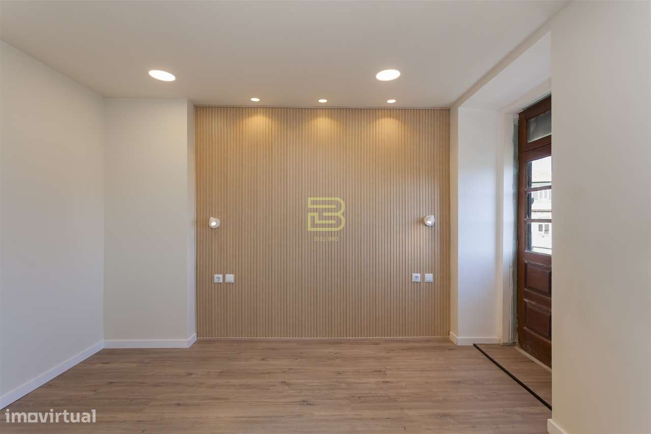 Apartamento T1 novo na tradicional Travessa de São Vitor, no Porto-9