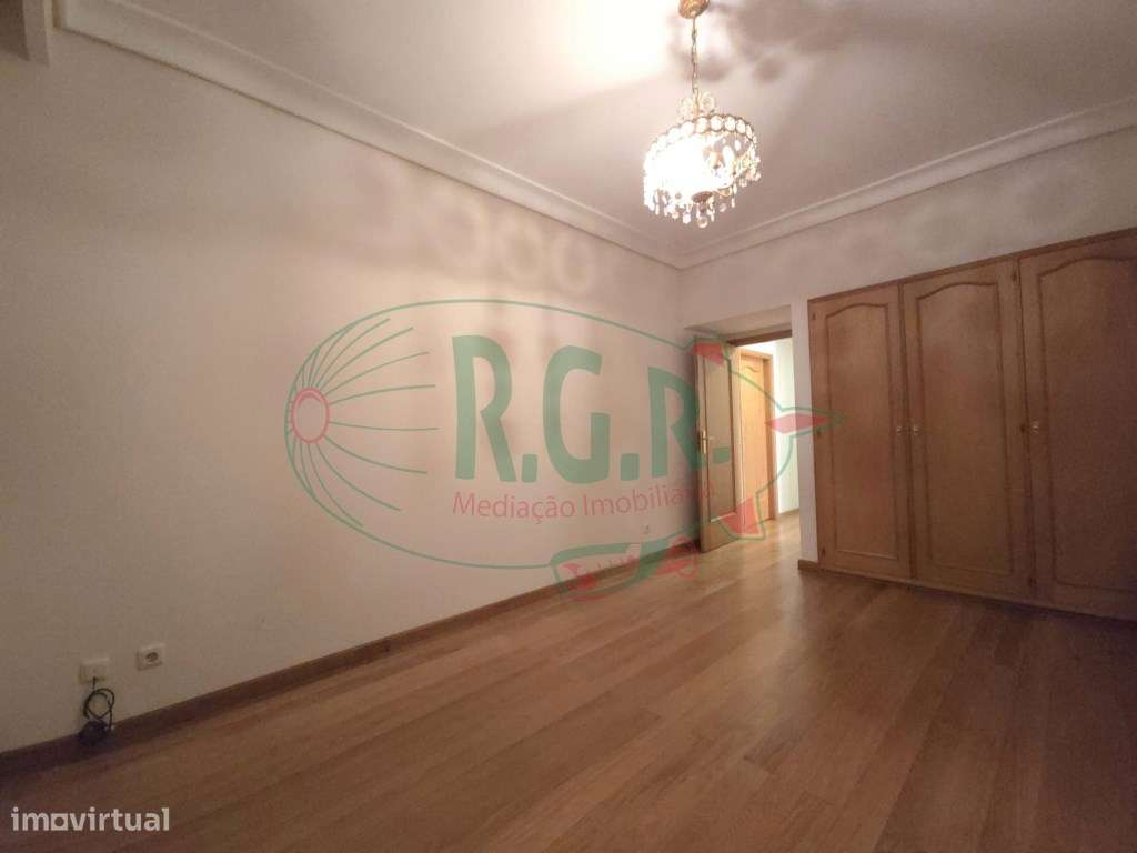 Moradia Isolada T3 | Piscina | Vistas Rio | 5 Min Porto-29