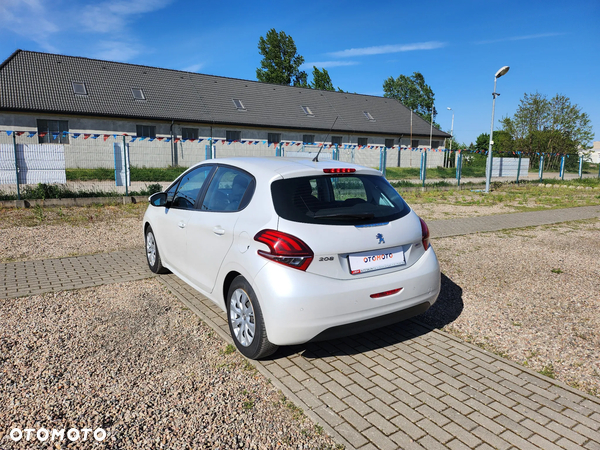 Peugeot 208 1.2 PureTech Active - 8