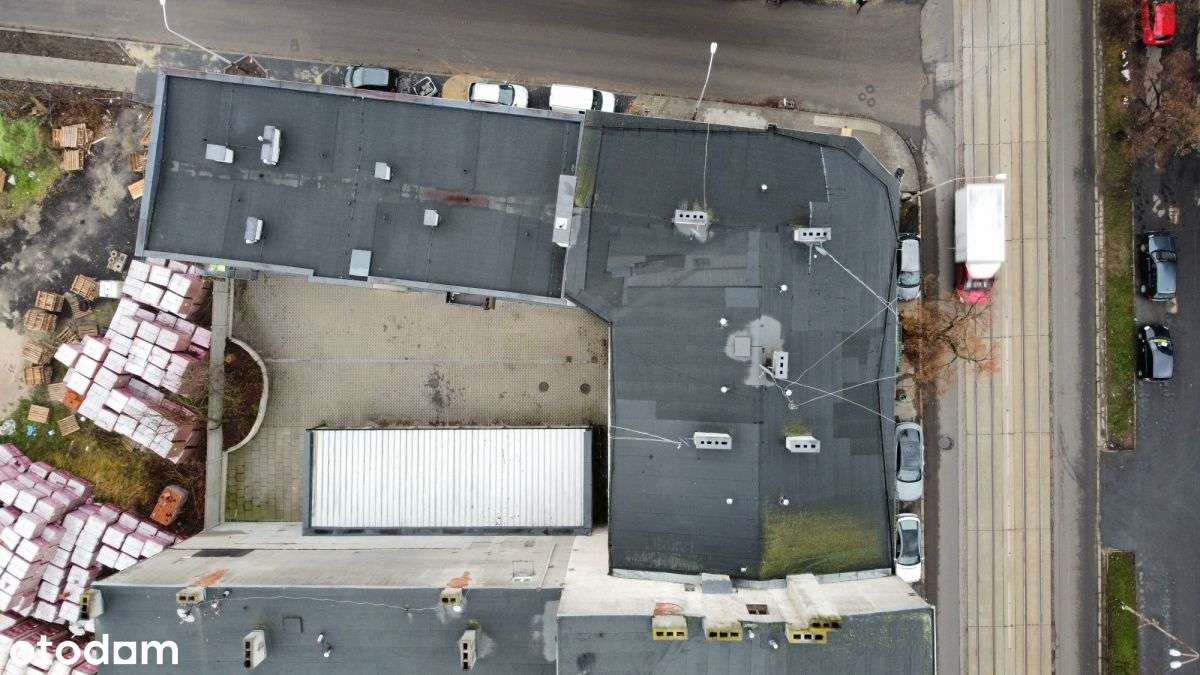 Kamienica z lokalami użytkowymi i mieszkalnymi-4