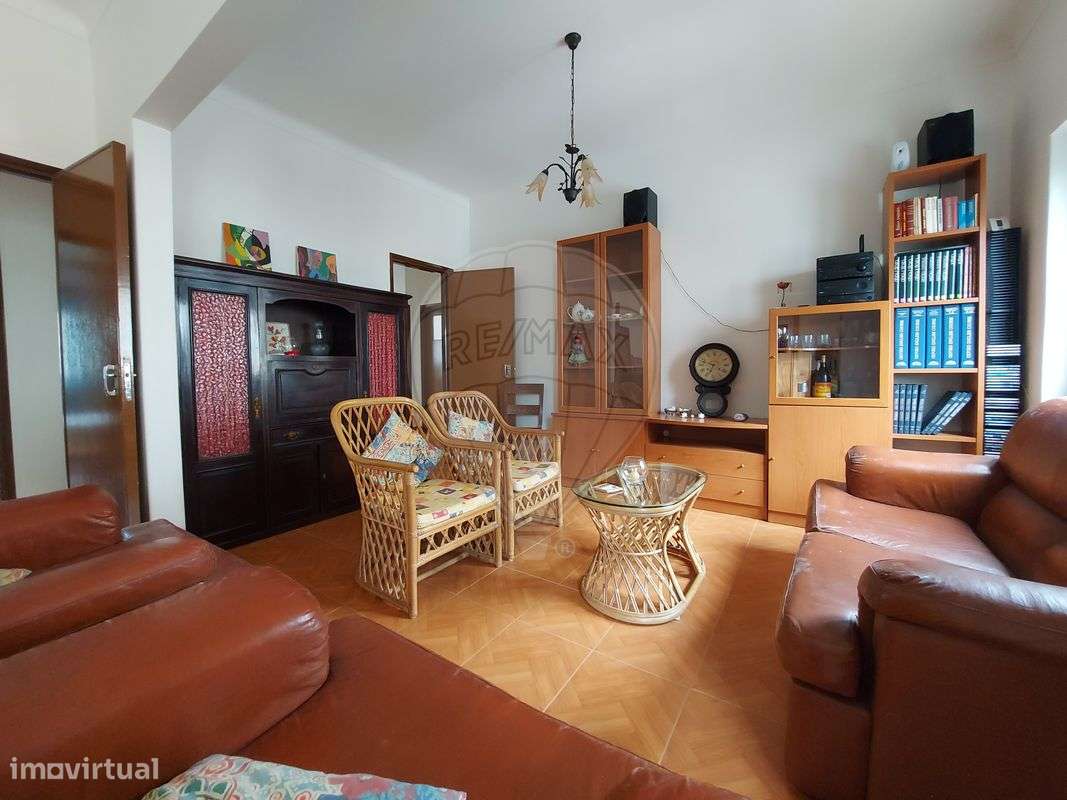 Moradia T6 para venda - Grande imagem: 2/32