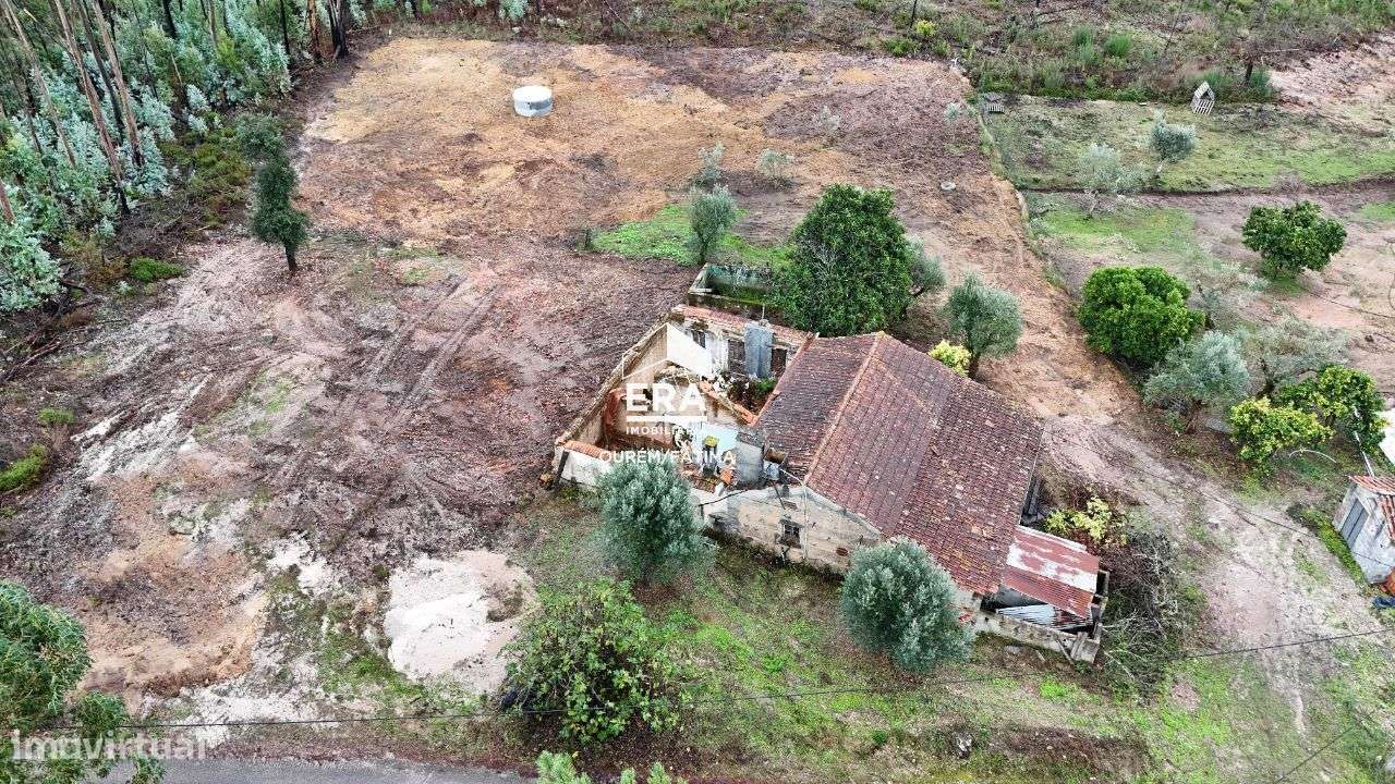 Moradia T4 perto da Vila da Freixianda - Grande imagem: 5/14