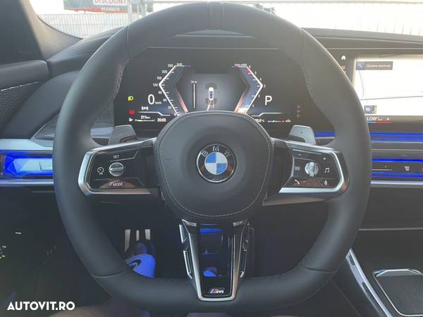 BMW Seria 7 740d xDrive - 18