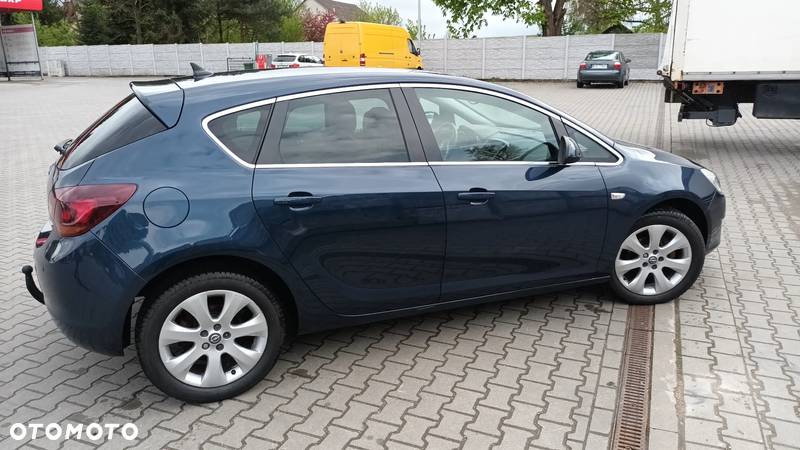 Opel Astra 1.4 Turbo ecoFLEX Start/Stop Innovation - 4