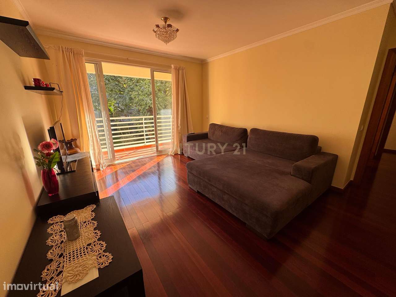 Moderno Apartamento T2 com Ampla Varanda - Lido, Funchal - Grande imagem: 3/12