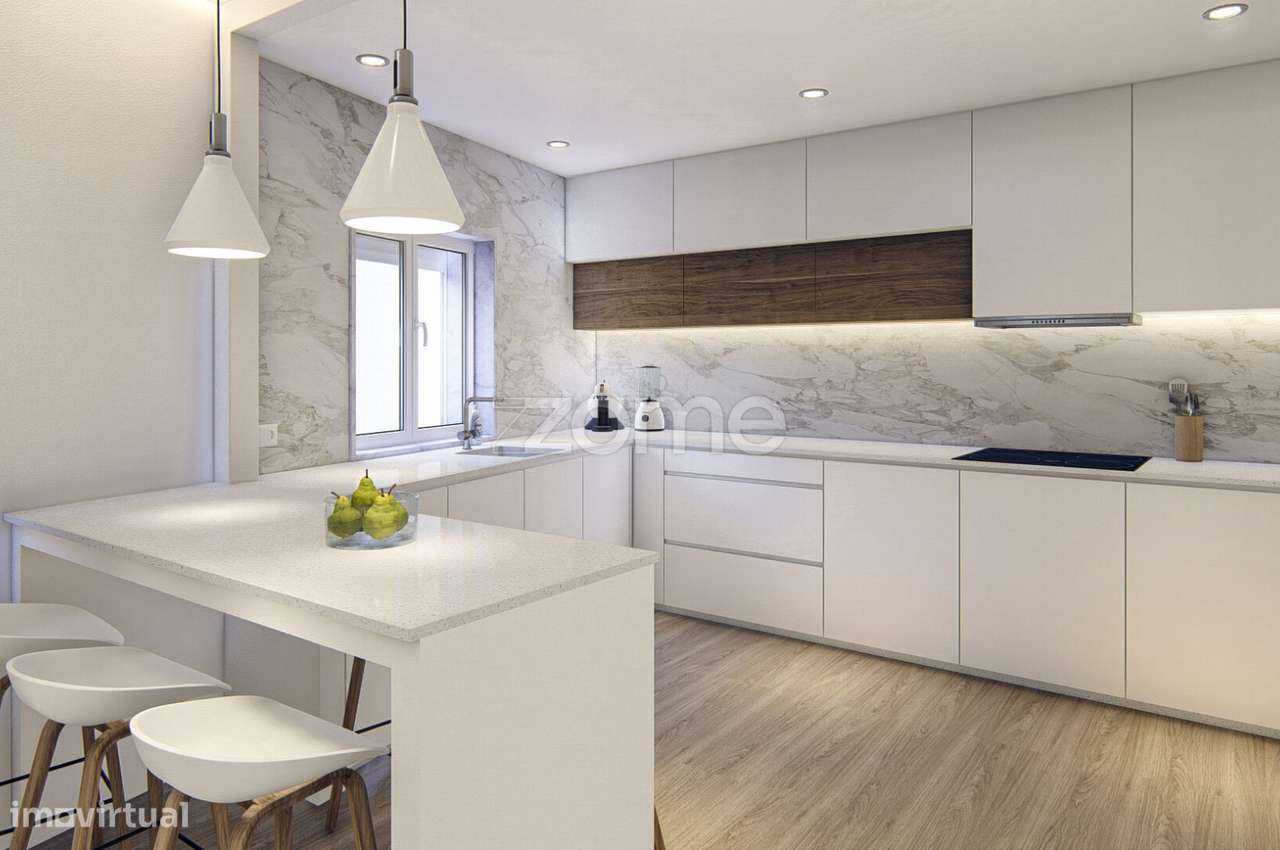 Oportunidade Investimento | Moradia com 5 Suites + Estúdio | Tovim-3
