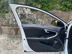 Volvo V40 1.6 D2 R-Design - 15