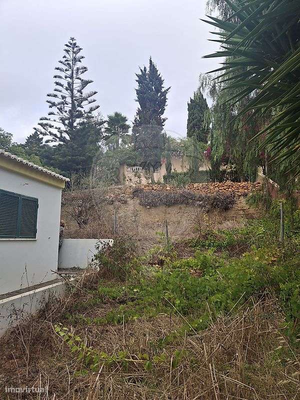 Moradia T4 para venda-16