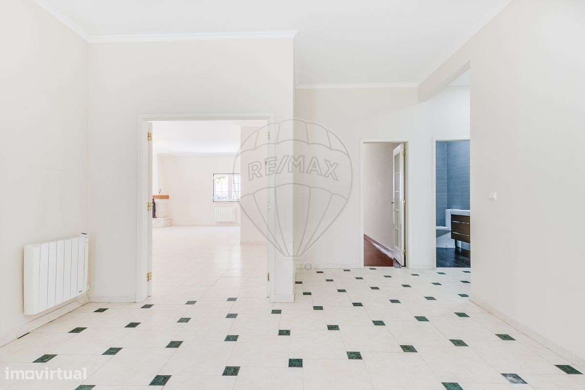 Moradia T4 para arrendamento - Grande imagem: 4/49