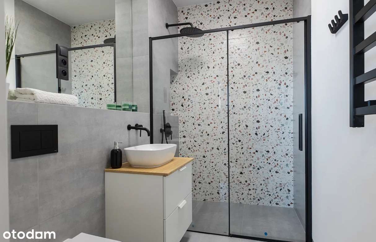 Jedyne takie mieszkanie - 2 pokoje z loggią w cenie 335 000 zł-1