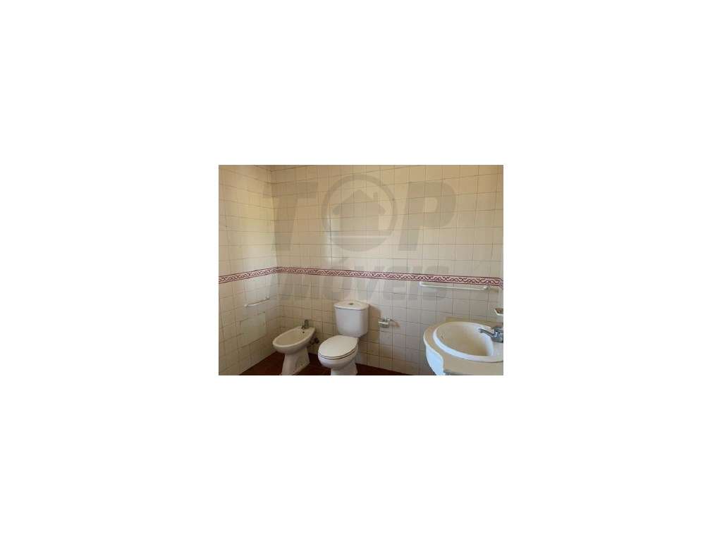 Moradia V2 - Vinhas Da Erra / Coruche - 115.000€-11