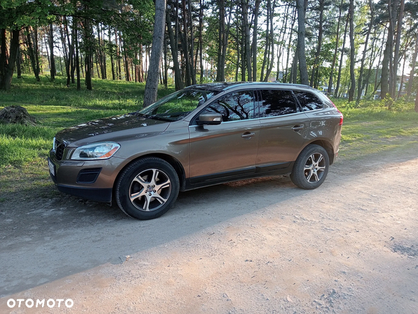 Volvo XC 60 D4 Summum - 1