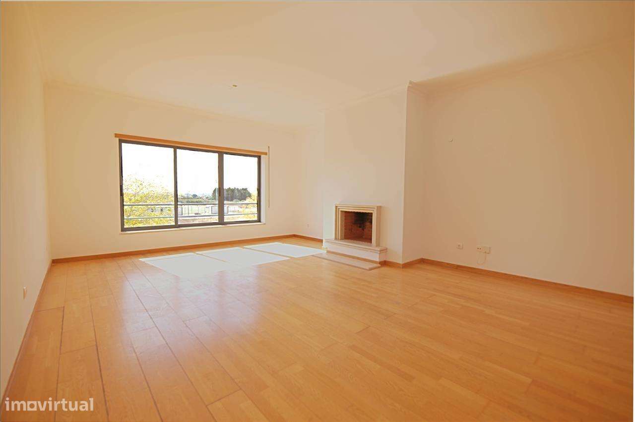 Apartamento T3 moderno no Afonsoeiro - Grande imagem: 3/22