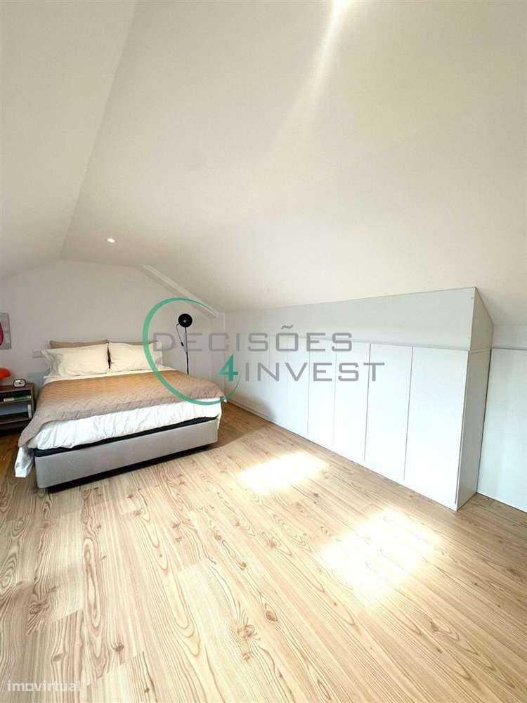 Apartamento T0 + T1 duplex com vista para a ria | Investimento junto à-8