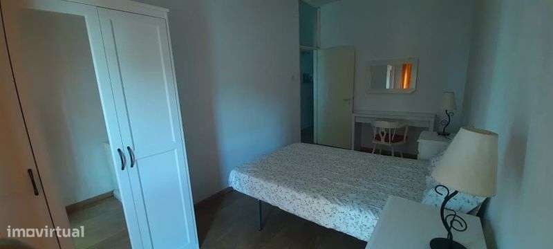 T2 grande mobilado com 2 frentes no Covelo-Paranhos. - Grande imagem: 4/4