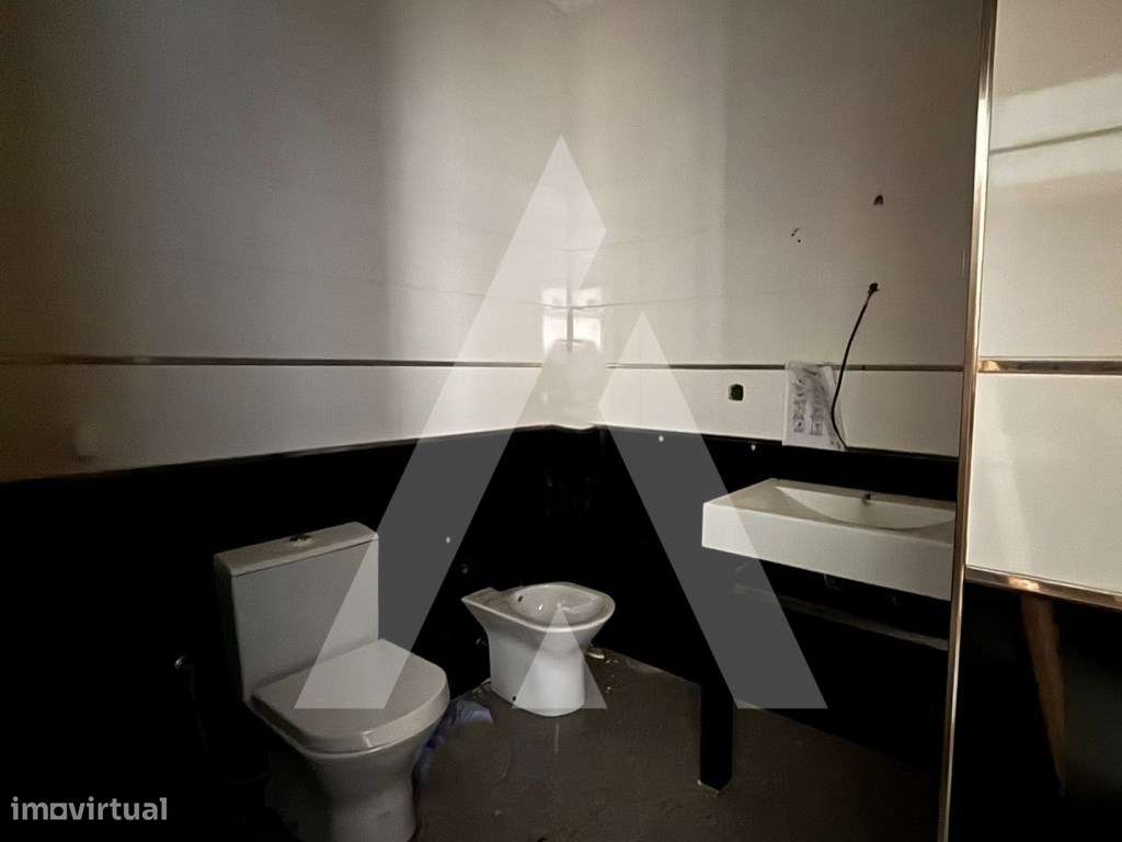 Armazém para venda em Águeda-36