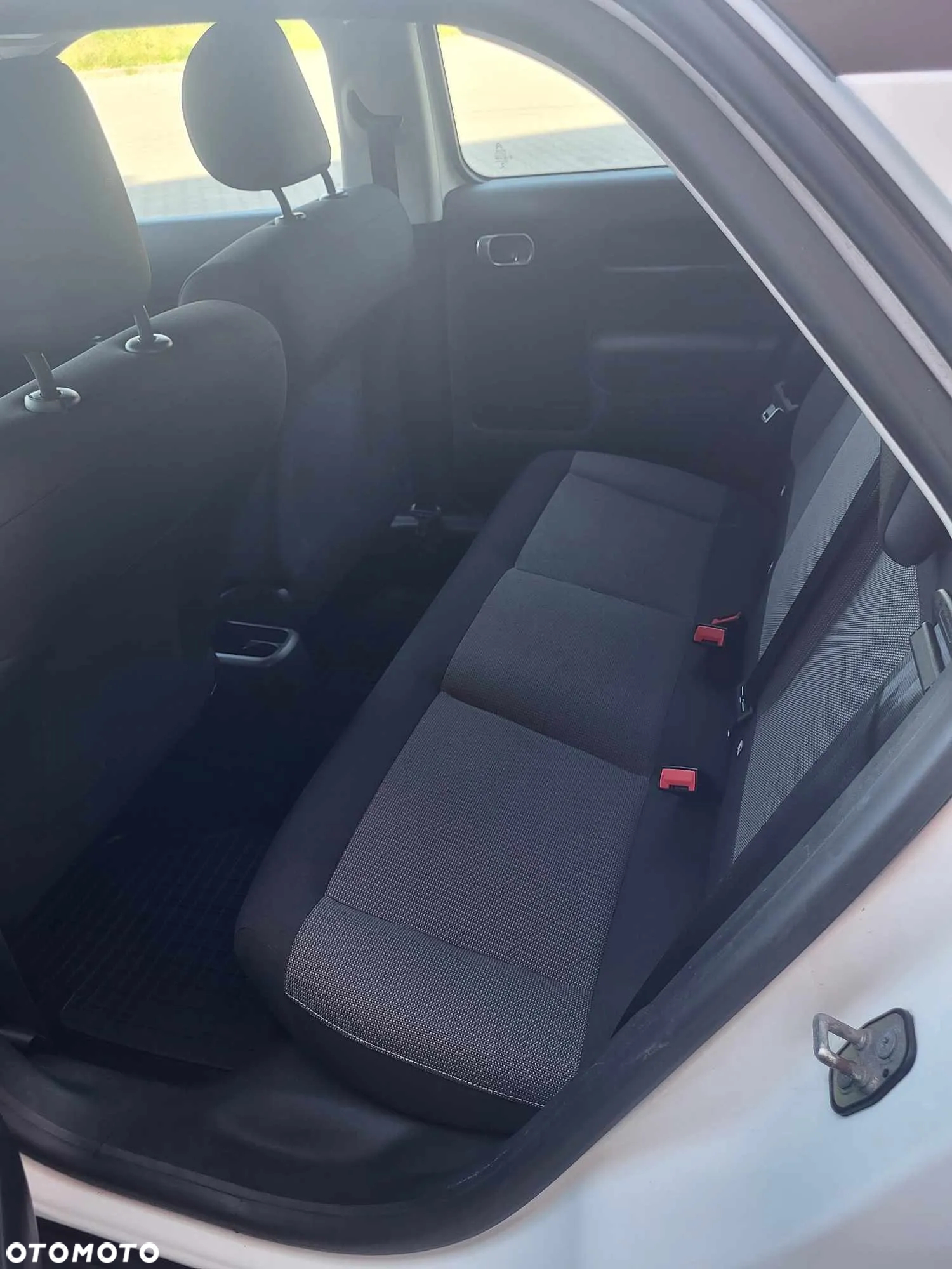 Citroën C4 Cactus 1.6 BlueHDi Live - 10