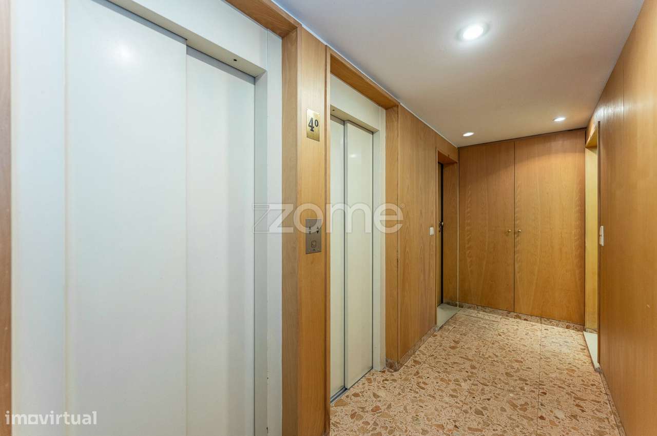 Apartamento T2, com Garagem e Varanda, em São Cosme, Gondomar - Grande imagem: 3/39