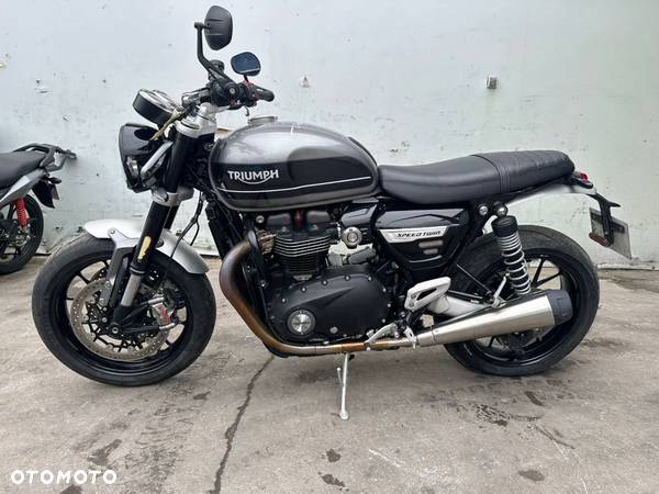 Triumph Speed Twin - 3