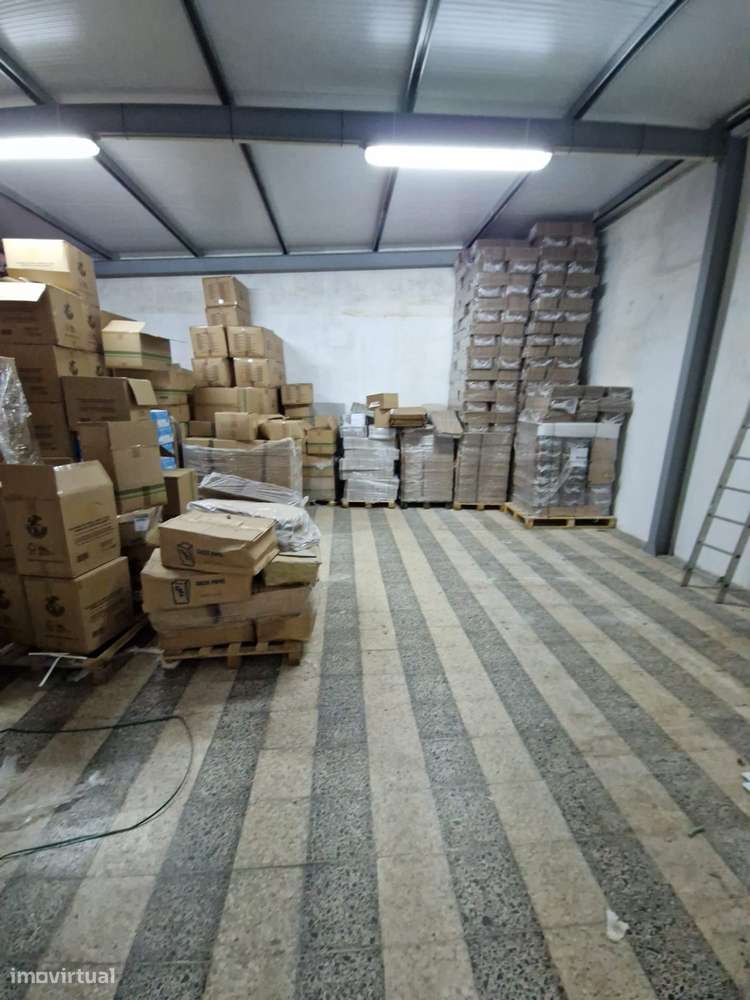 Armazém e Venda /Massama-10