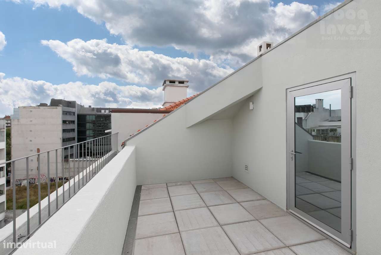 Escritórios Renovados para arrendamento no  Saldanha - Grande imagem: 4/19