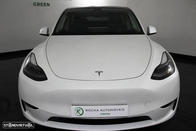 Tesla Model Y Long Range Dual Motor AWD - 3