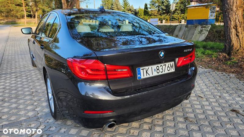 BMW Seria 5 520d Efficient Dynamics - 6