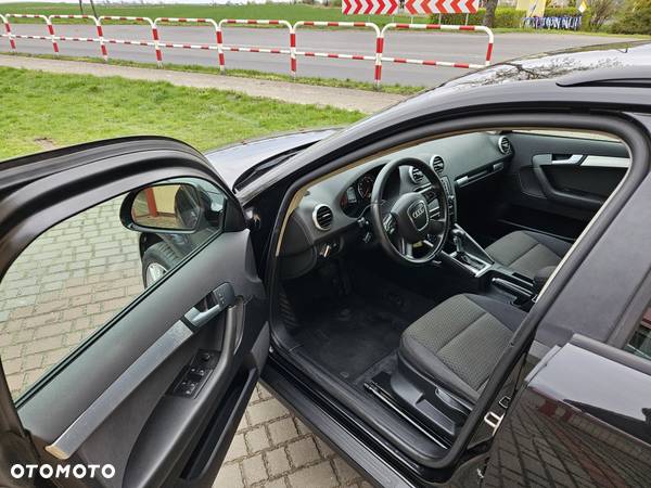 Audi A3 1.4 TFSI Sportback S tronic Attraction - 13