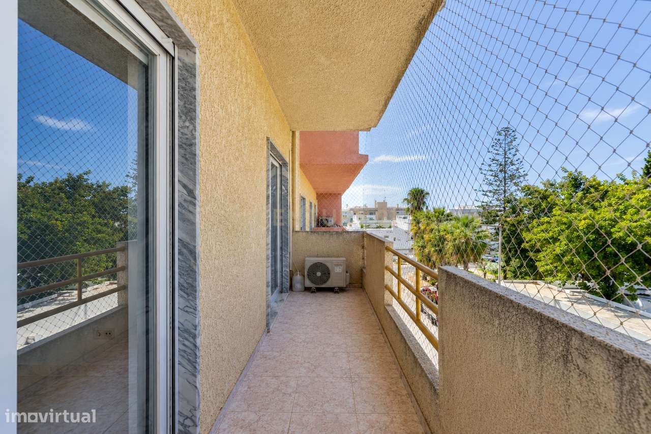 T3 com 155 m² no centro de Olhão | 330.000 €-12