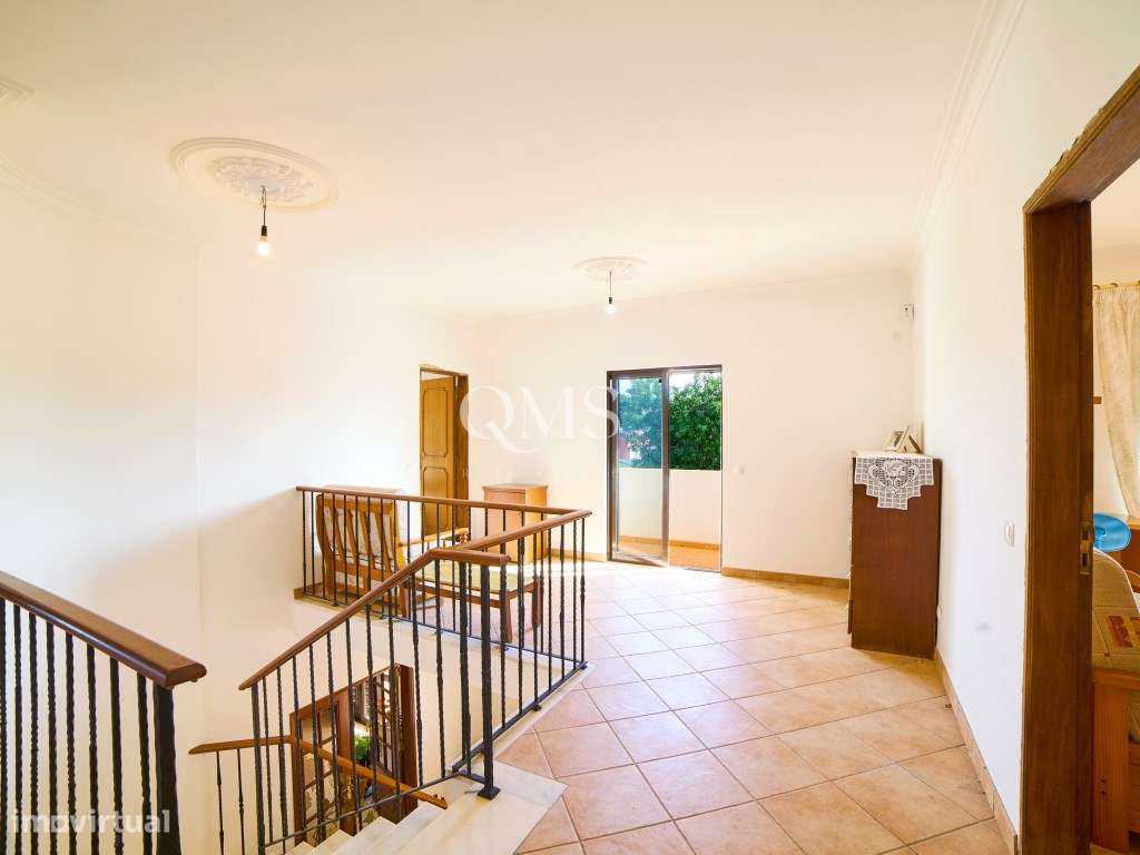 Um retiro intemporal no Algarve onde a elegância encontra a serenidade-11