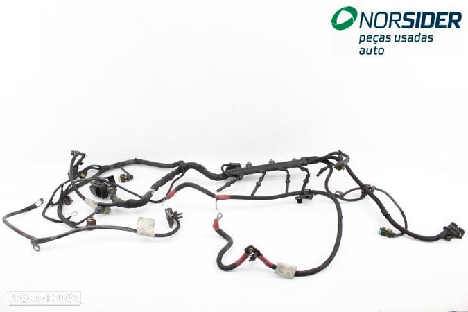 Instala elect comparti motor Fiat Grand Punto|05-12 - 1