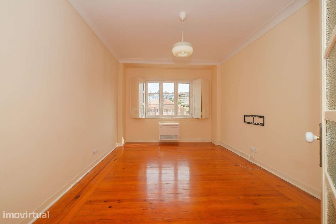 Apartamento T2 em Santo António, Lisboa - Excelente Localização - Grande imagem: 2/29