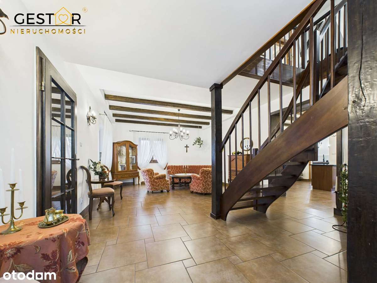 Dom z pięknym ogrodem i stawem_działka 5 739 m²_taras_pompa ciepła-3