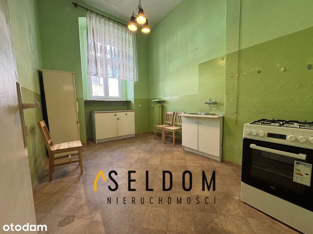 centrum Brzegu, ul. Plac Zamkowy-11