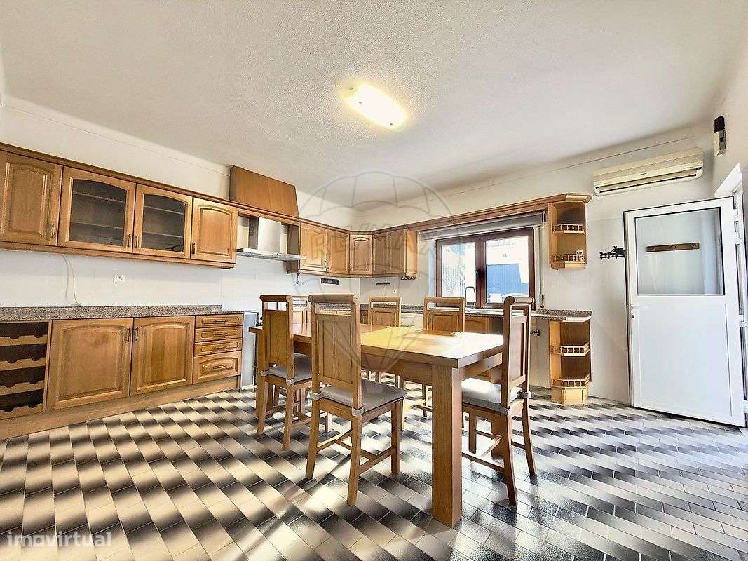 Apartamento T2 para arrendamento - Grande imagem: 5/14