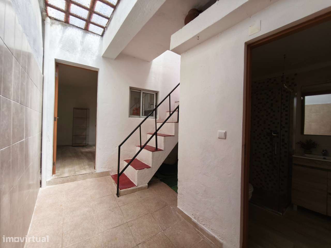 Moradia T2 Remodelada com Terraço em Moura – Charme Alentejano e Excel-8