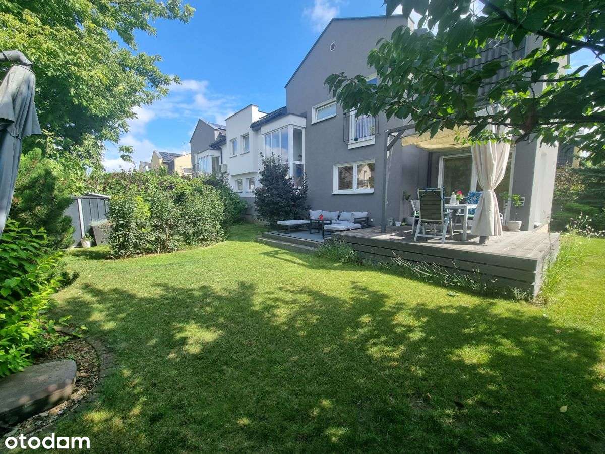 Bliźniak z dużym ogrodem, idealny dla rodziny.-1