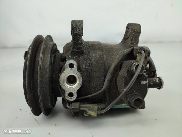 Compressor Do Ac Nissan Vanette Caixa (C22) - 5