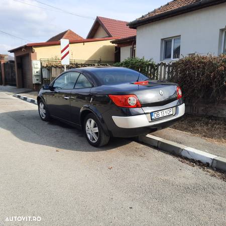 Renault Megane Coupe-Cabriolet 2.0 Conf. Dynamique - 2