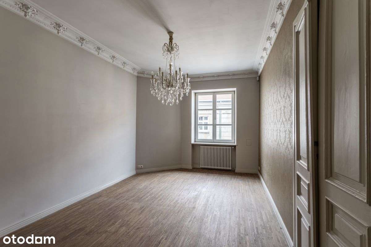 Przestrzeń z duszą w sercu Pragi | 100 m² | Balkon-8