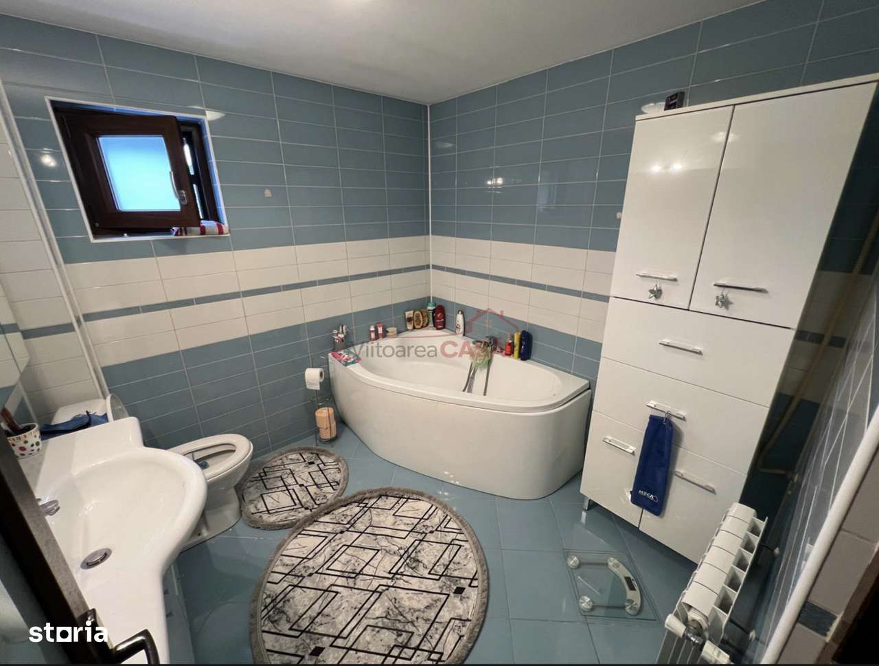 Casa individuala P+1+M - Curte proprie - Vedere lac - Oras Pantelimon-5