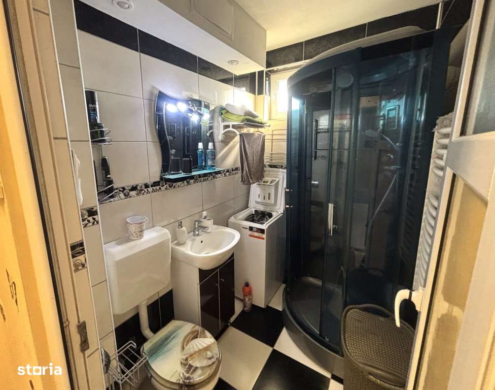 Apartament cu 2 camere de vânzare – Bulevardul București, zona cen-7