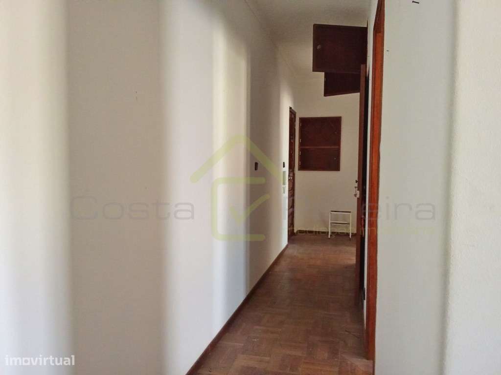 Apartamento T1 ,centro de Santa Cruz - Grande imagem: 4/5