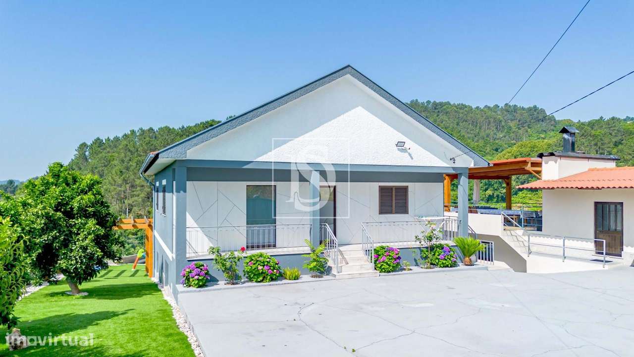 MORADIA T10 - Parque Aquático, Fregim - Amarante-12