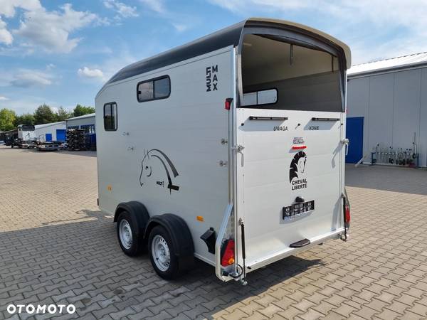 Cheval Liberte Multimax przyczepa na dwa konie | duża siodlarnia | drzwi boczne | 2600 kg DMC | 380×181 cm  |  ALUMINIOWA | Debon | dostawa | mocna i solidna | - 6