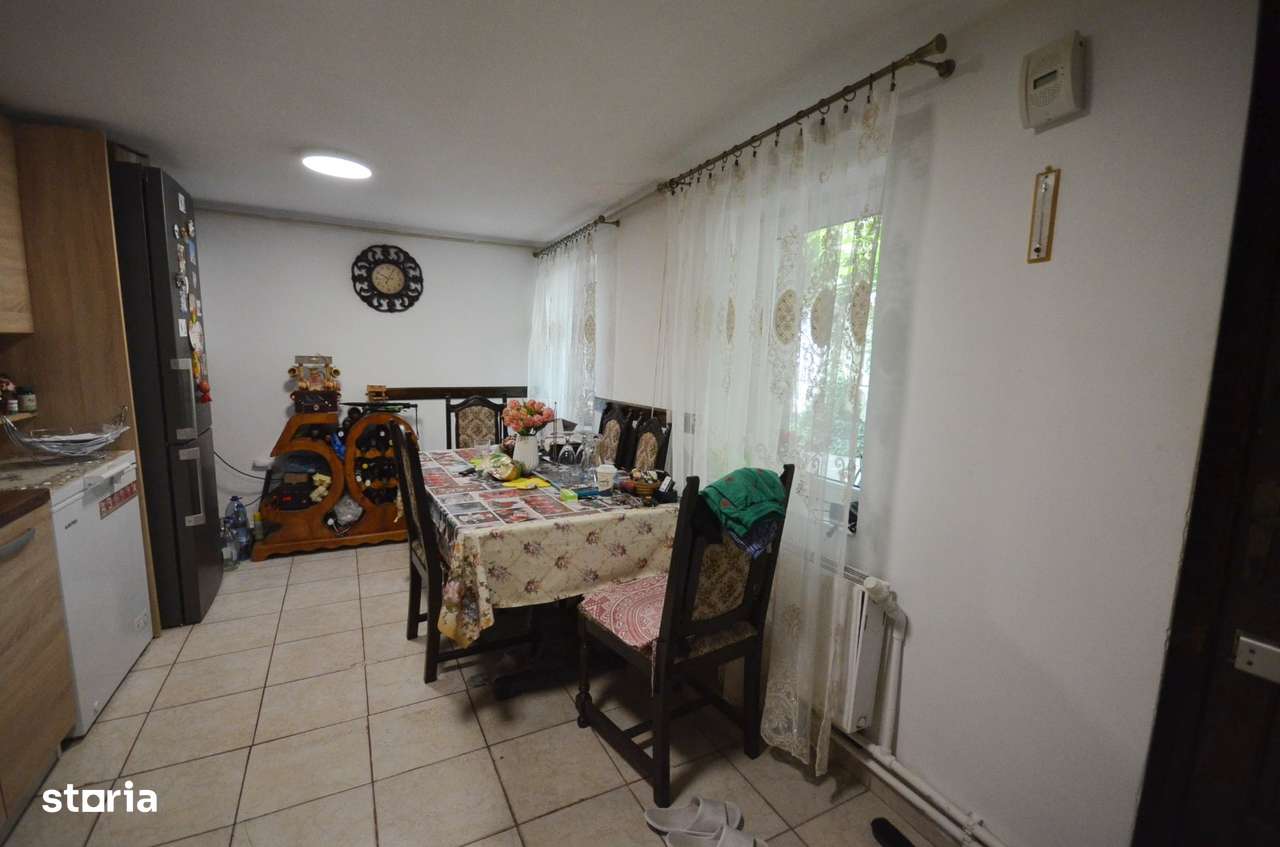 Casa din caramida, Parter + Pod - Dobroesti-7