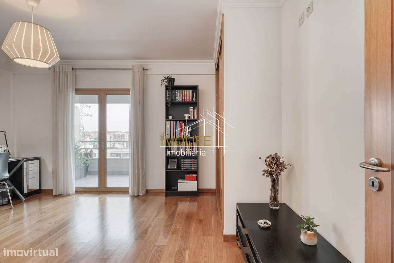 Magnifico apartamento T3 nas Colinas de Cruzeiro em Odivelas-20