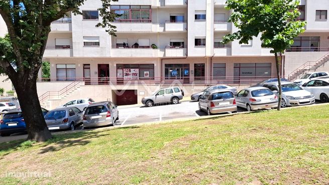 Loja  Venda em Braga (São Vicente),Braga-0