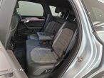 Volkswagen Touareg V6 TDI 4MOTION R-Line - 16